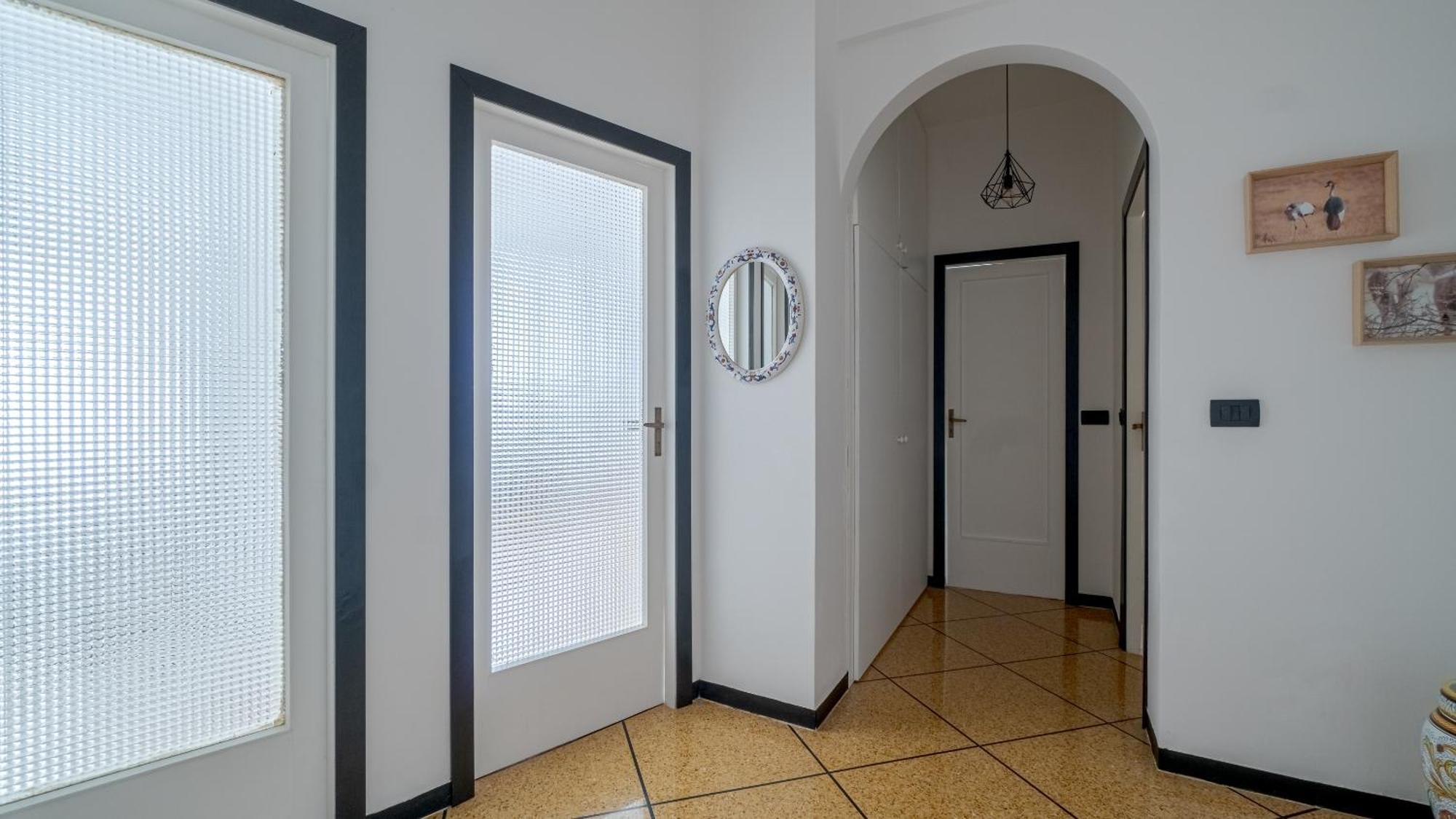 Italianway - Betti 46 Apartment Рапало Екстериор снимка